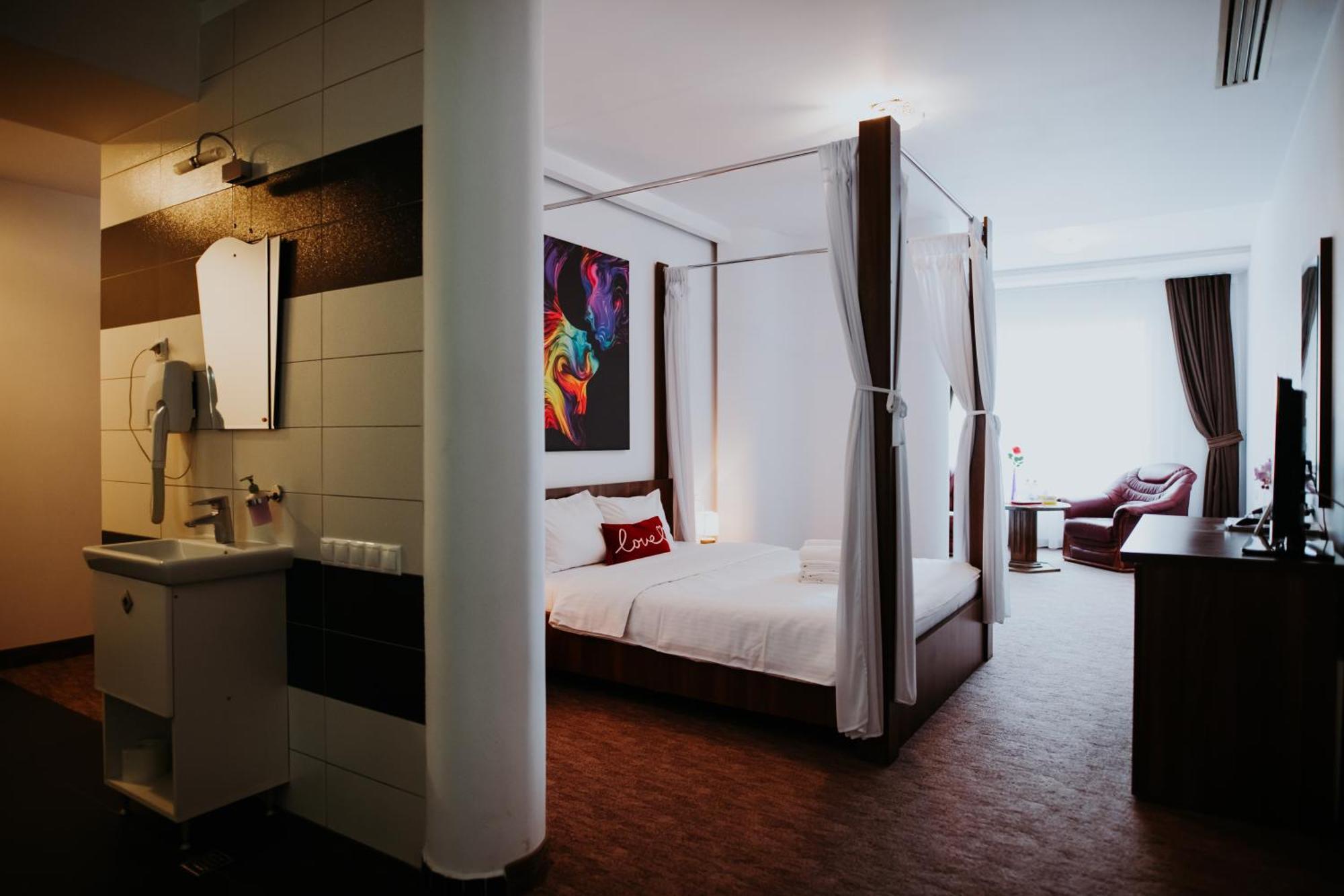 Hotel Select Sibiu Exterior photo