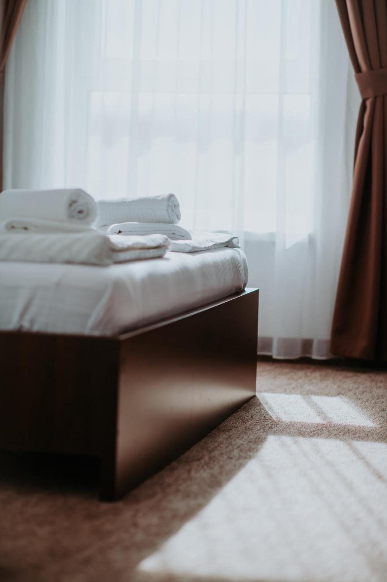 Hotel Select Sibiu Exterior photo